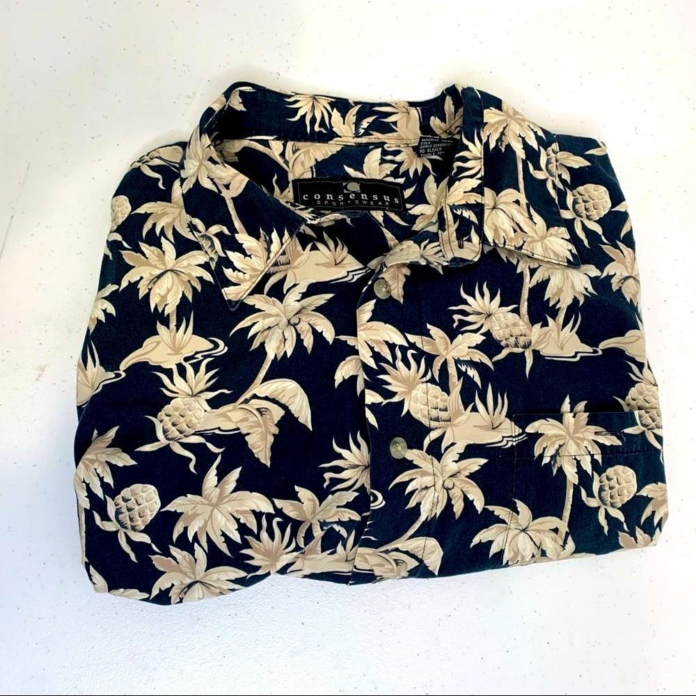 Consensus Tropical Button Down Short Sleeve Shirt